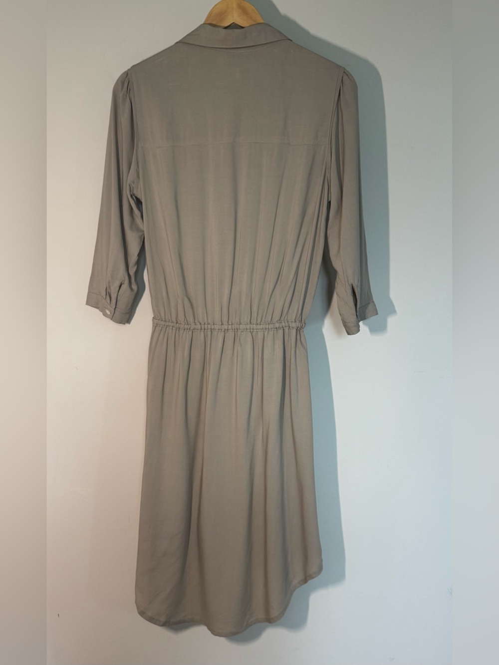 Skemo Taupe Button-Front Drawstring Mini Dress - Picture 6 of 9